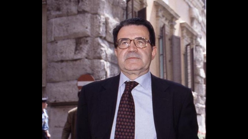 Isis, Prodi: No alla guerra, prima ogni tentativo diplomatico