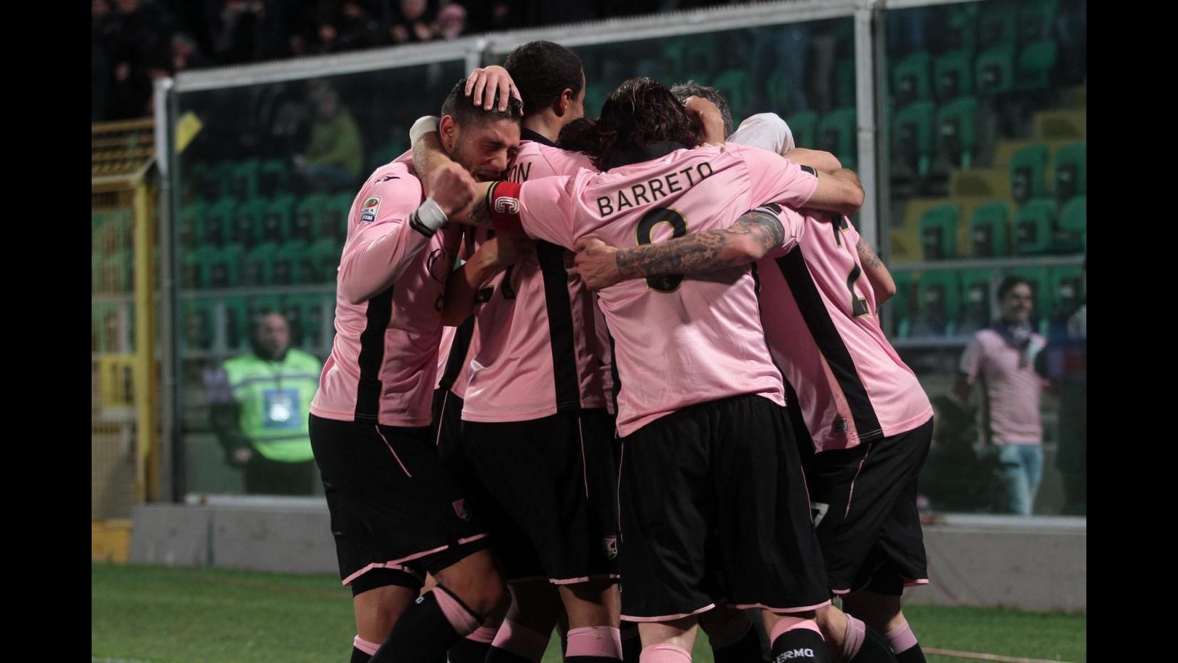Serie A, super Palermo ferma la marcia del Napoli: 3-1, ora rosanero sognano Europa