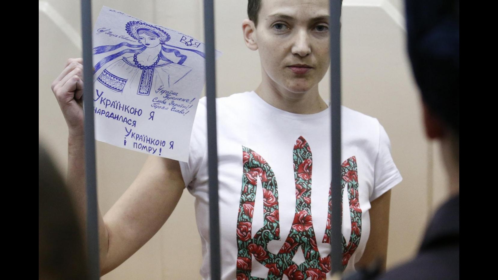 Ucraina, Poroshenko: Pilota detenuta in Russia sarà liberata a breve