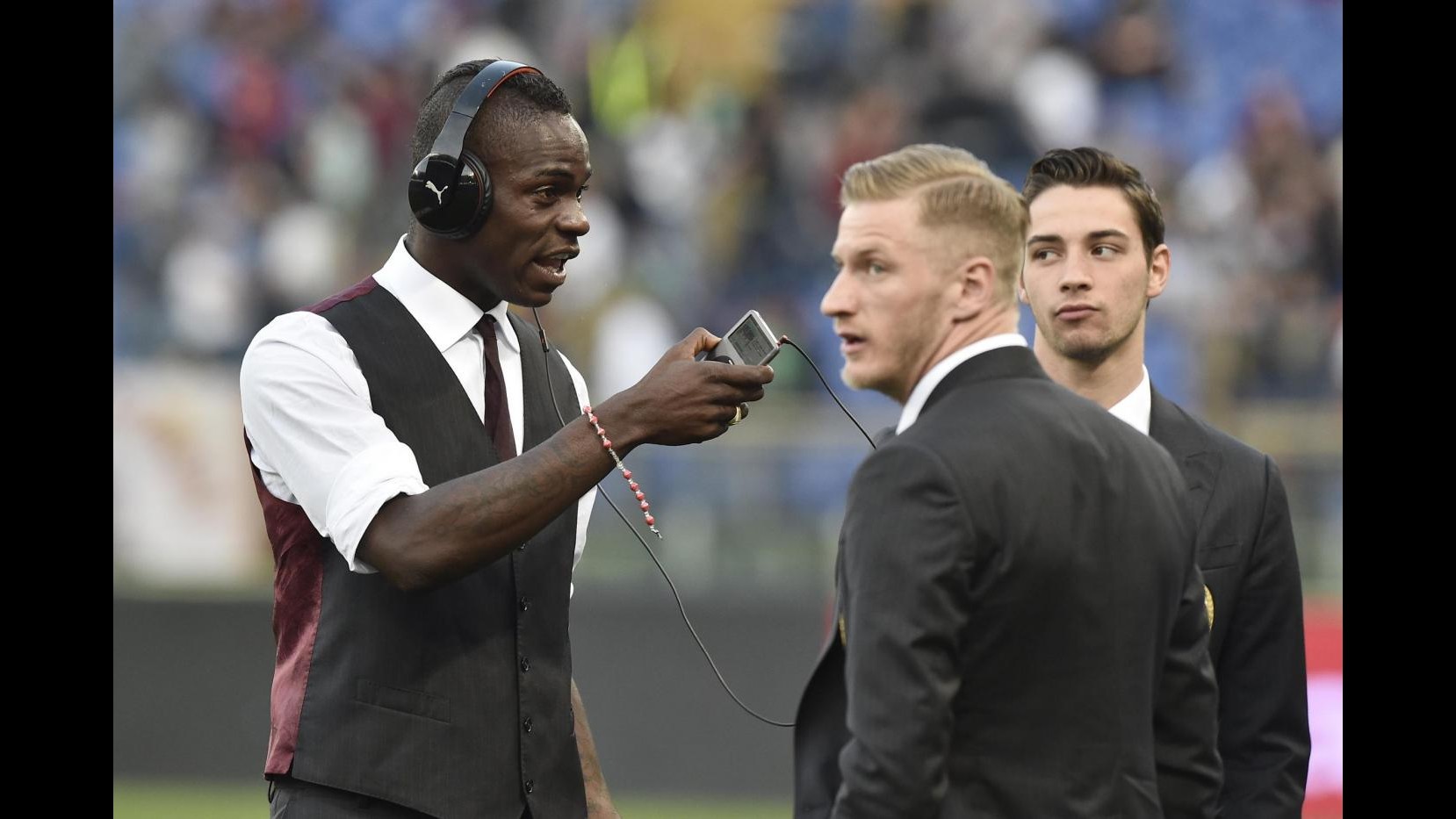 Milan, il grande ex Balotelli in visita a Milanello: Che piacere vedervi tutti
