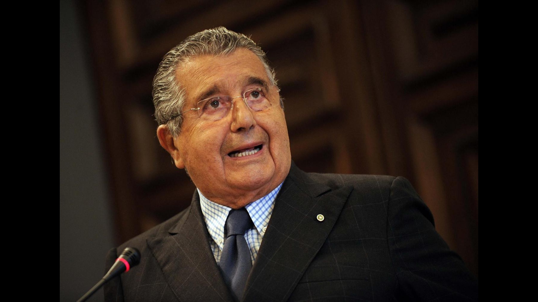 Cir, nel 2014 rosso si riduce a 23,4 milioni, ricavi -0,4%