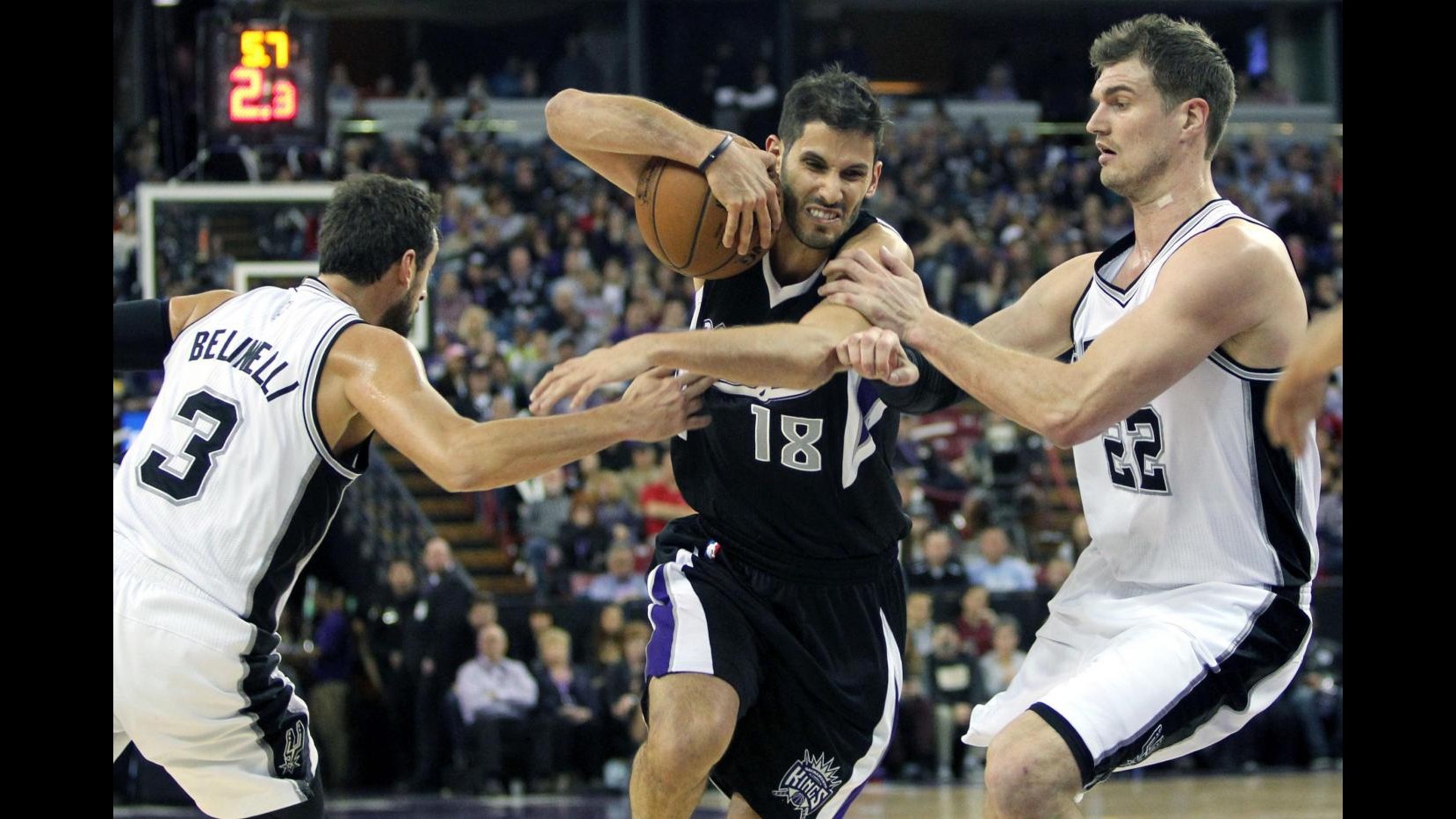 Basket, Nba: Spurs superano Chicago, Datome segna 10 punti ma Boston ko con Orlando