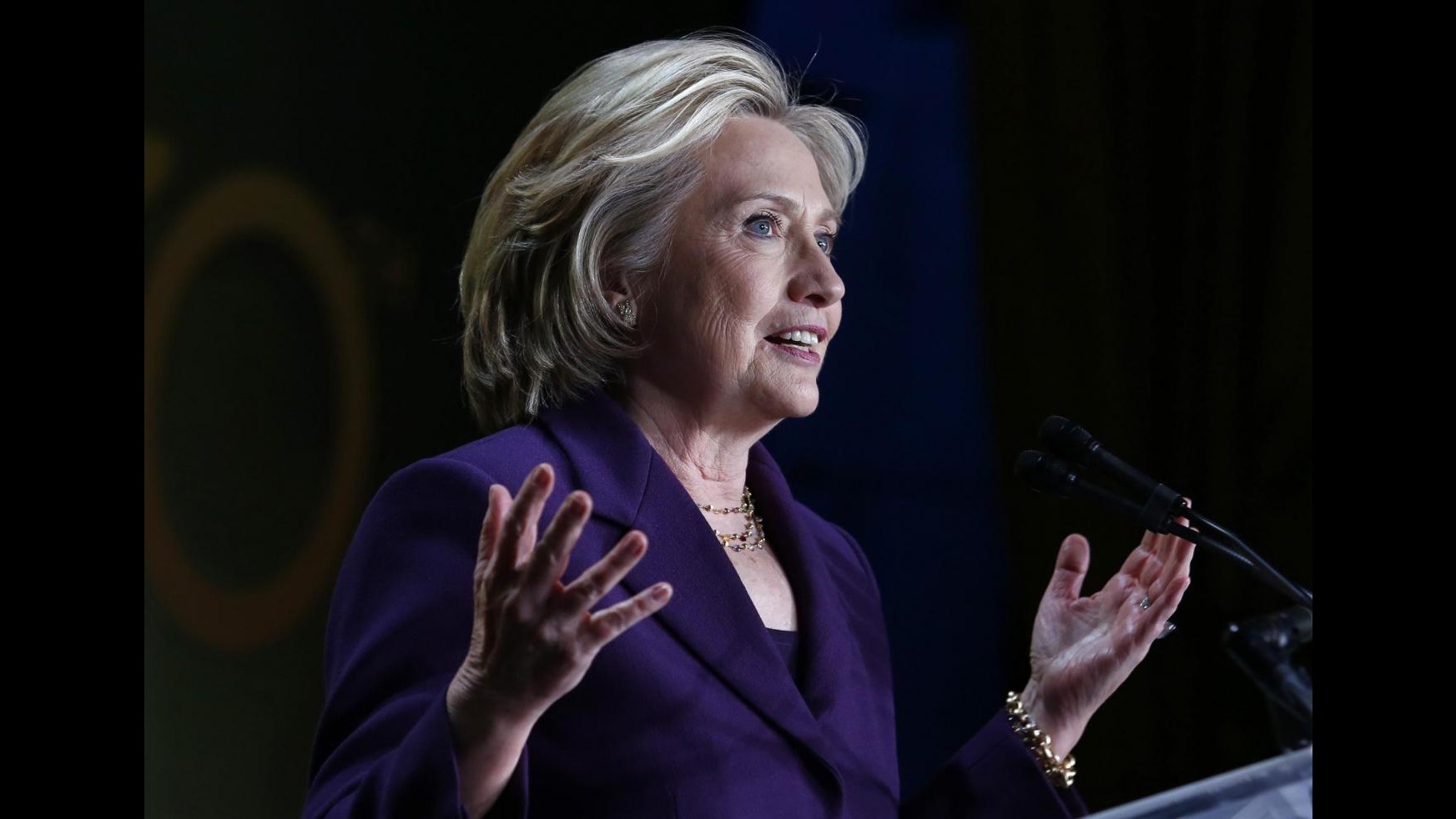 8 marzo, H.Clinton: Contro diseguaglianze togliere foto profilo social