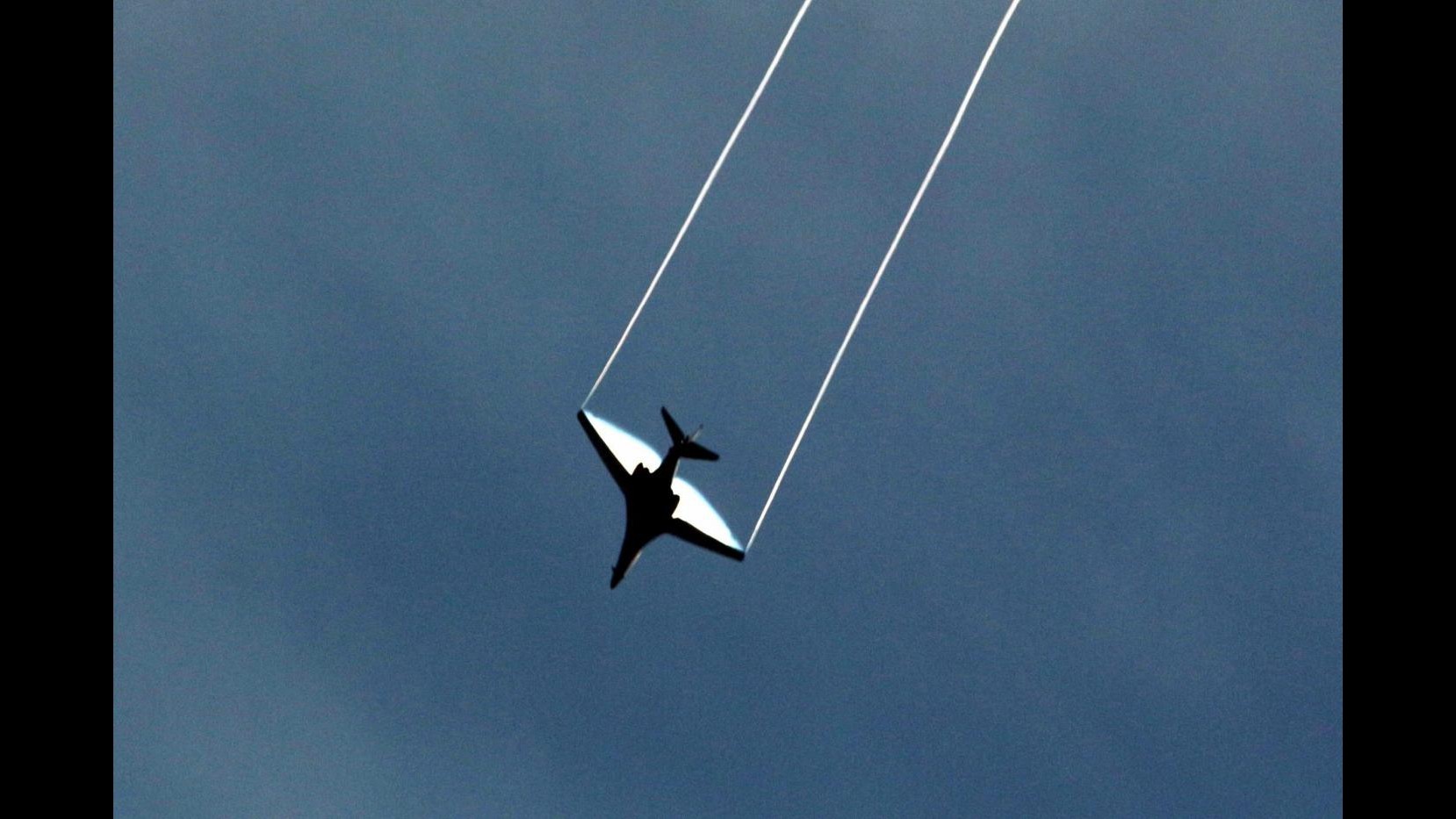 Isis, 16 raid colaizione contro militanti in Iraq e in Siria