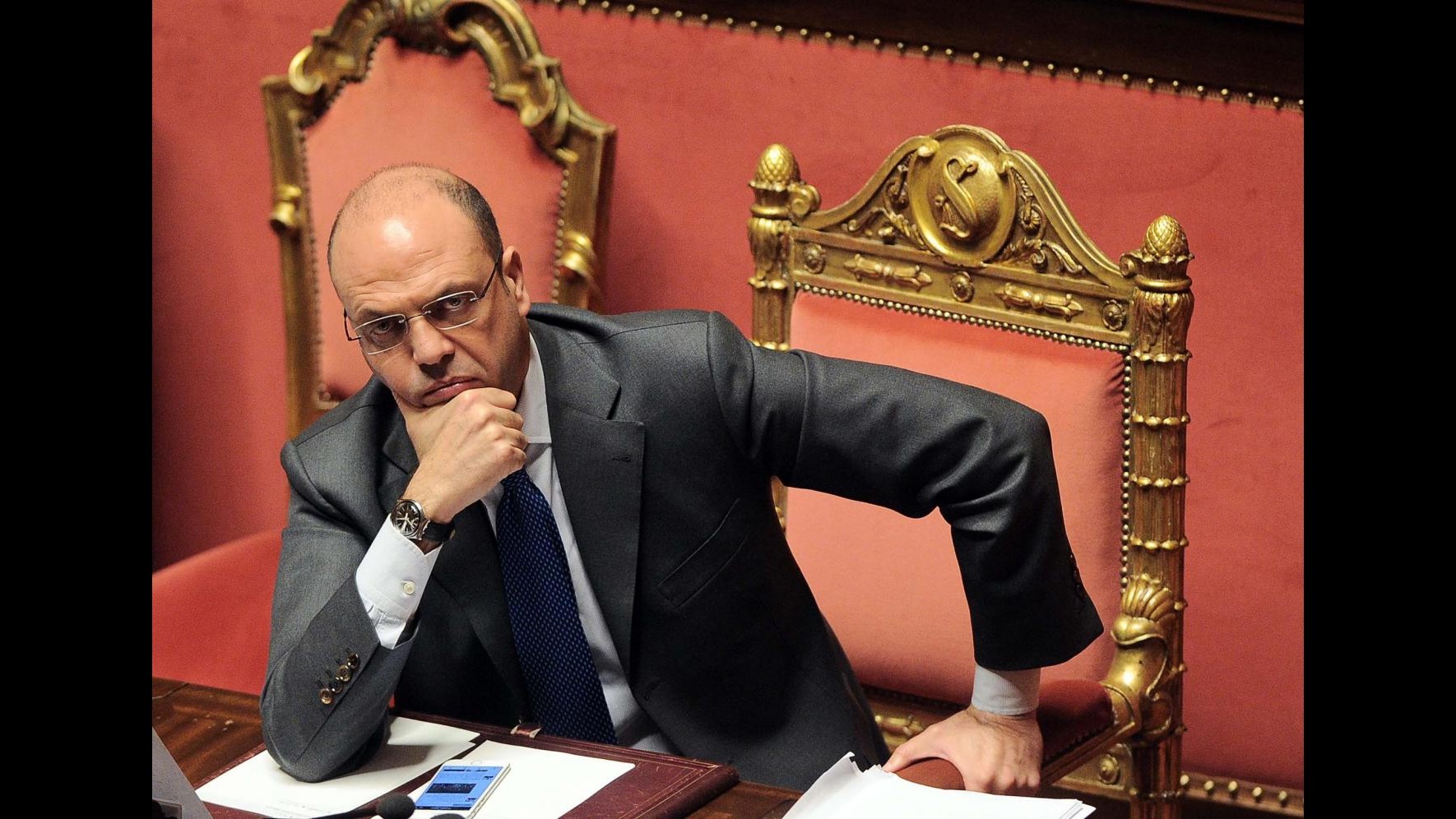 Scontri Roma, Alfano: Aggressione a Barcaccia incivile, danno morale