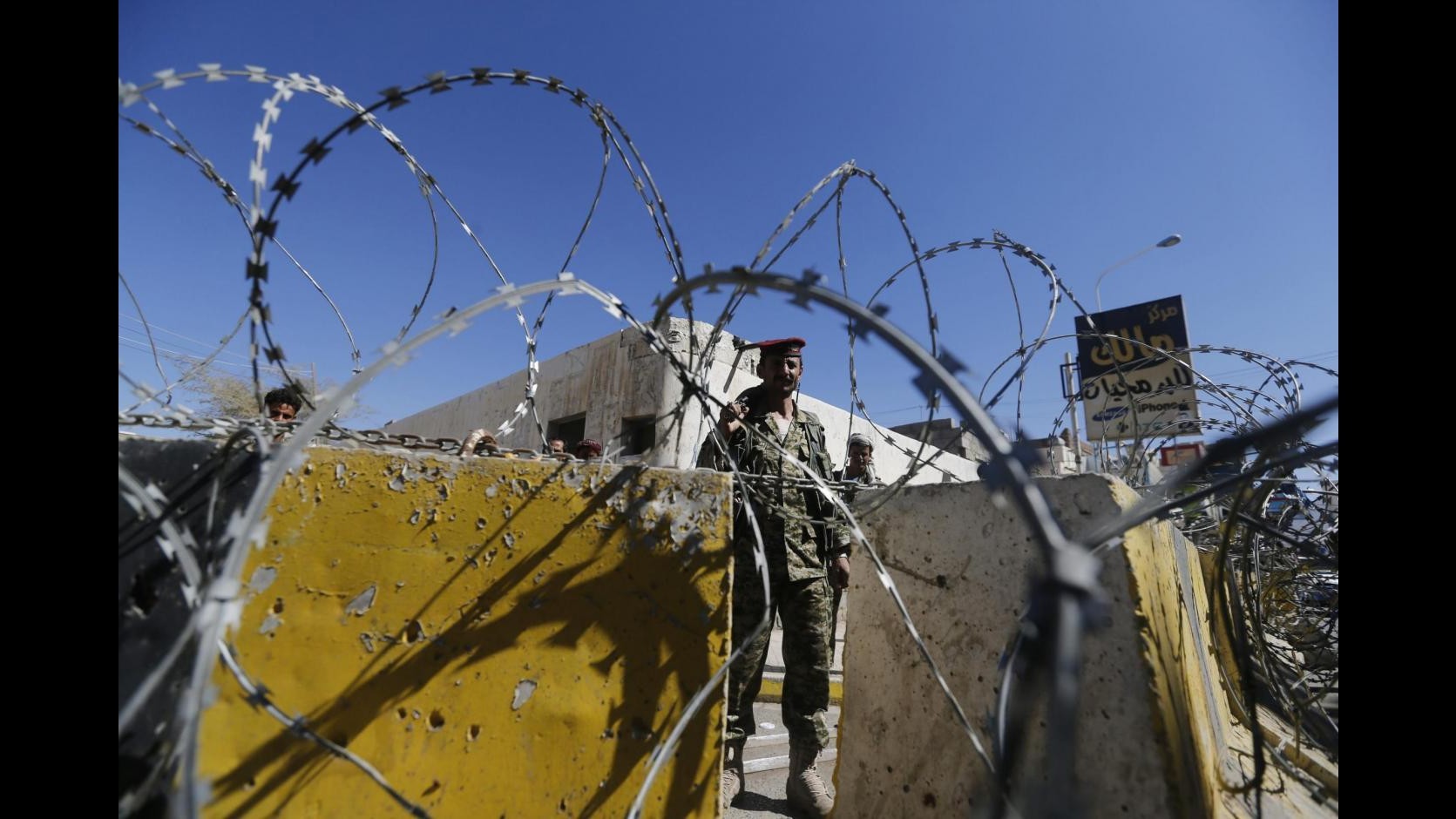 Yemen, intelligence Teheran libera diplomatico iraniano rapito in 2013