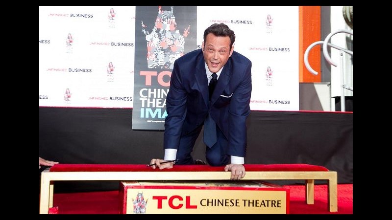 Vince Vaughn lascia impronte nel cemento al Chinese Theatre Hollywood