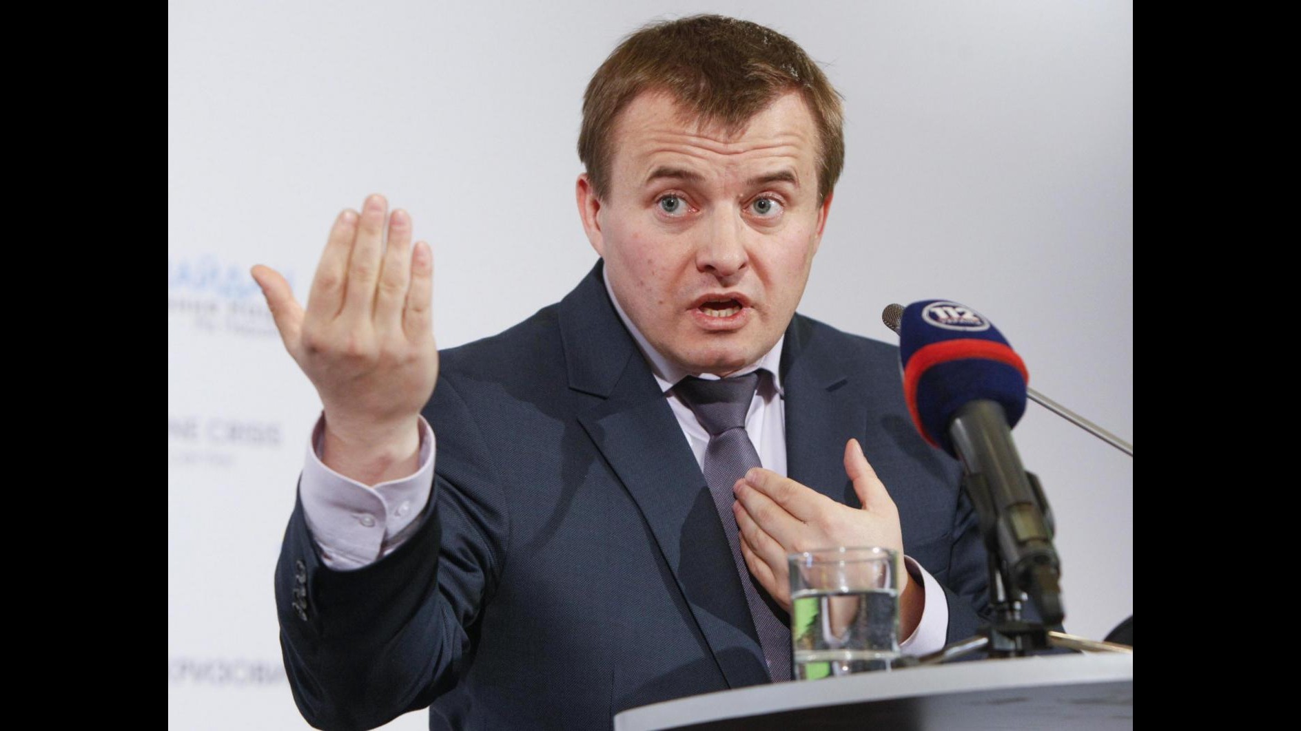 Ucraina: Non faremo grandi pagamenti anticipati per gas a Russia