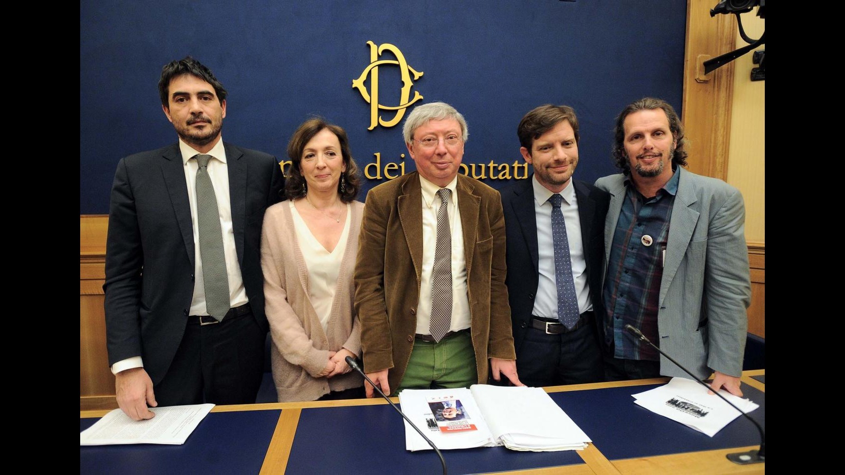 Rai, proposta riforma Sel-Civati: canone su reddito e fine Vigilanza