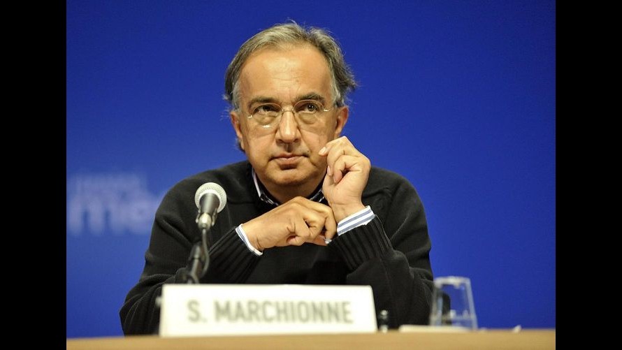 Marchionne studia Ipo Ferrari oltre 10% e nuovi assunti in Fca