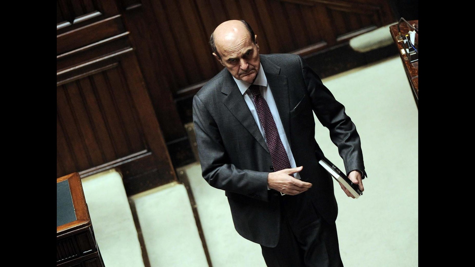 Bersani: Ripresa sarà squilibrata, messe in discussione forme democrazia