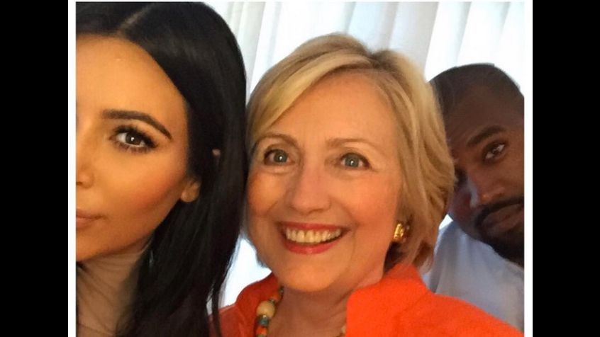 Kim Kardashian, selfie ed endorsement per Hillary Clinton
