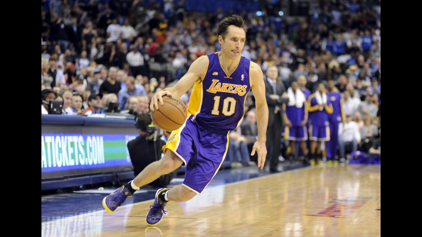 Basket, Nba: Steve Nash annuncia il ritiro a 41 anni