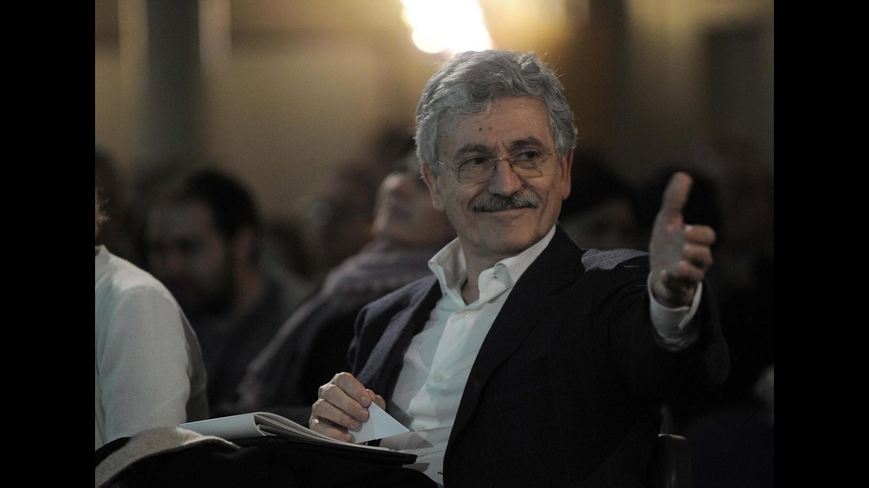 Gli antirenziani tentano il rilancioD’Alema: Renzi? Gestione arrogante del Pd