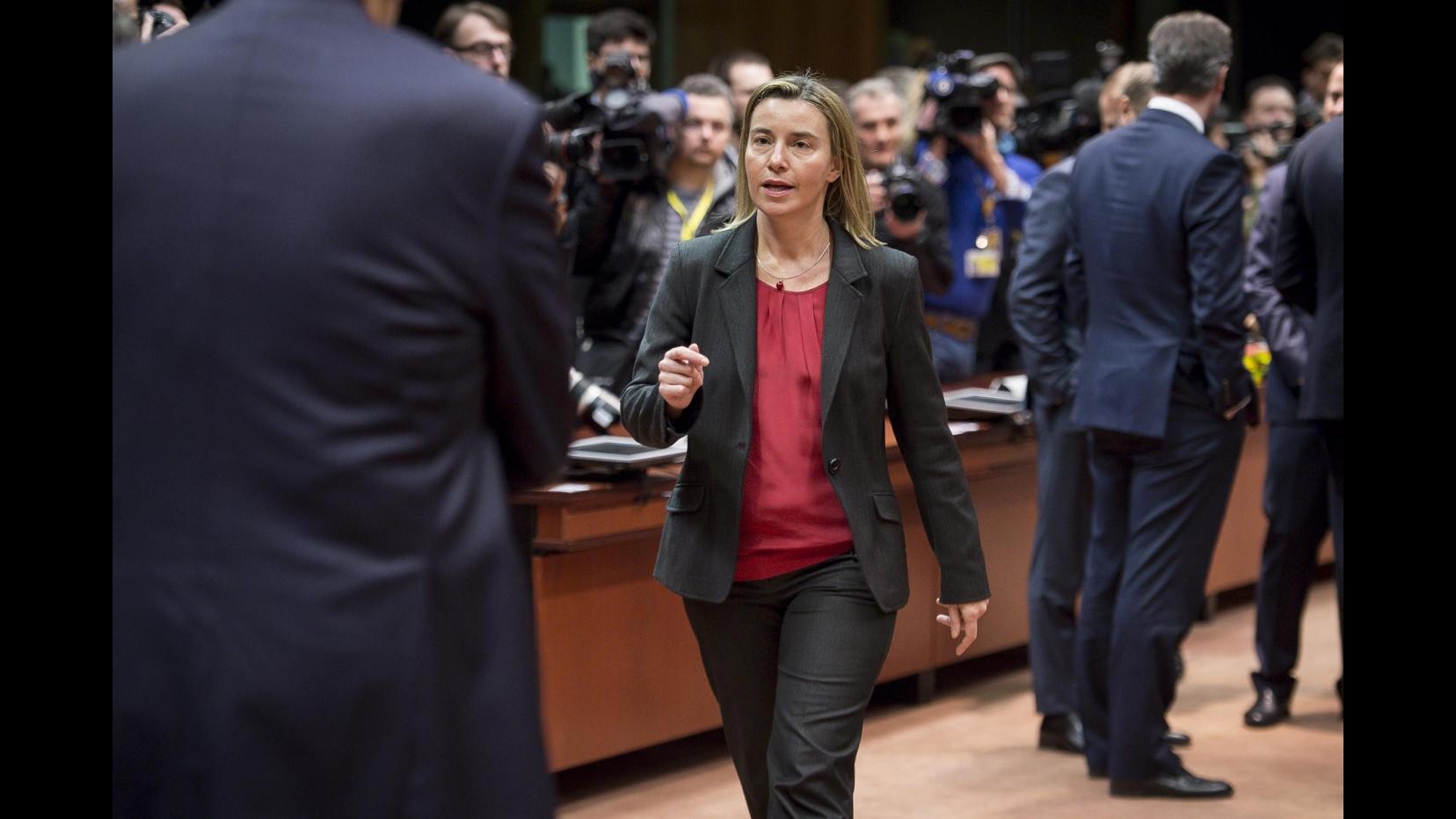 FOCUS Lo stile sobrio della Mogherini: volo low cost dopo il vertice