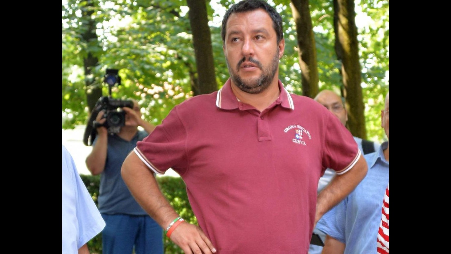 Salvini a Vauro: Lo querelo, prima di insultarmi si sciacqui la bocca