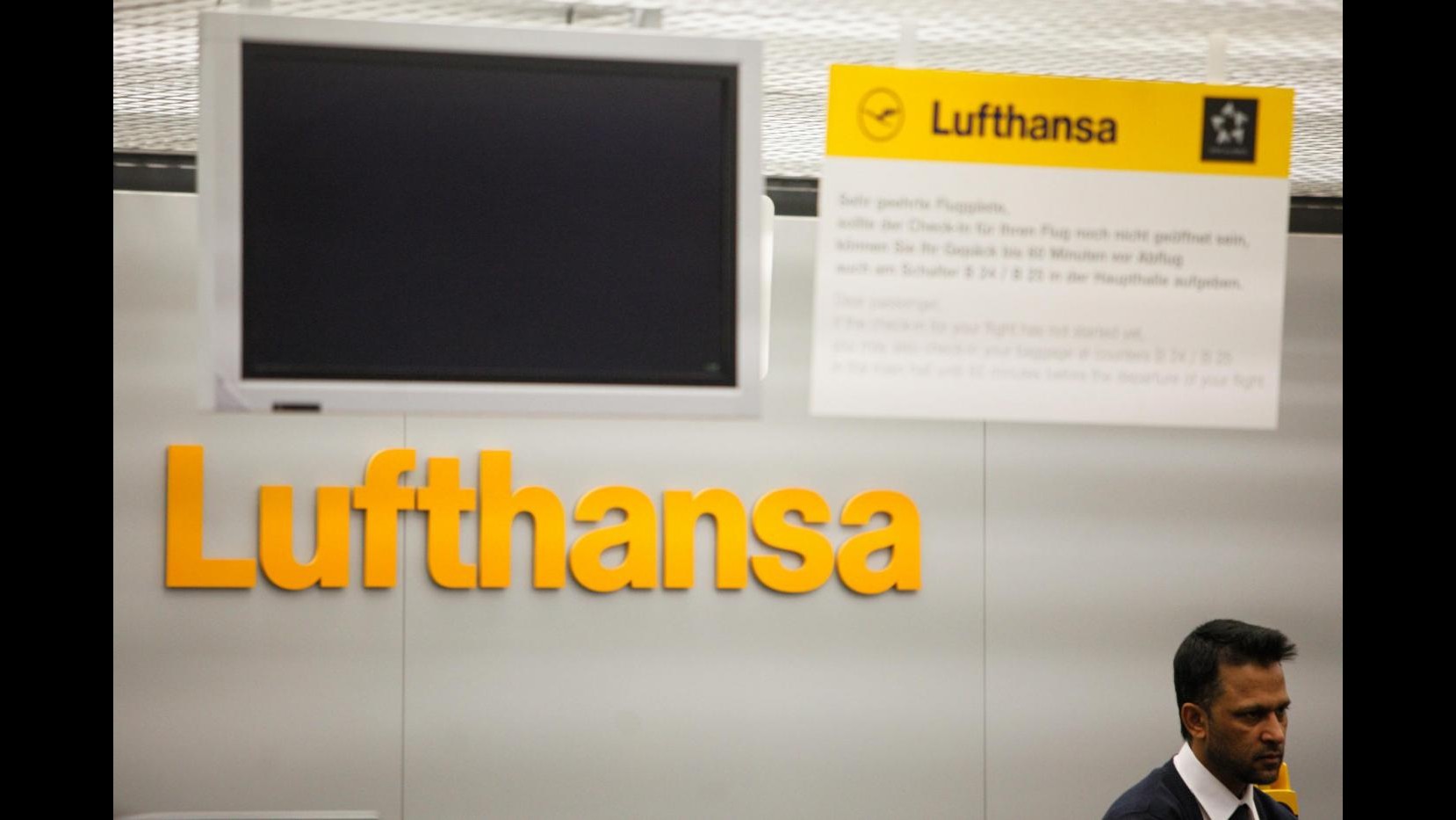 Terzo giorno scioperi Lufthansa: a terra voli corto e medio raggio
