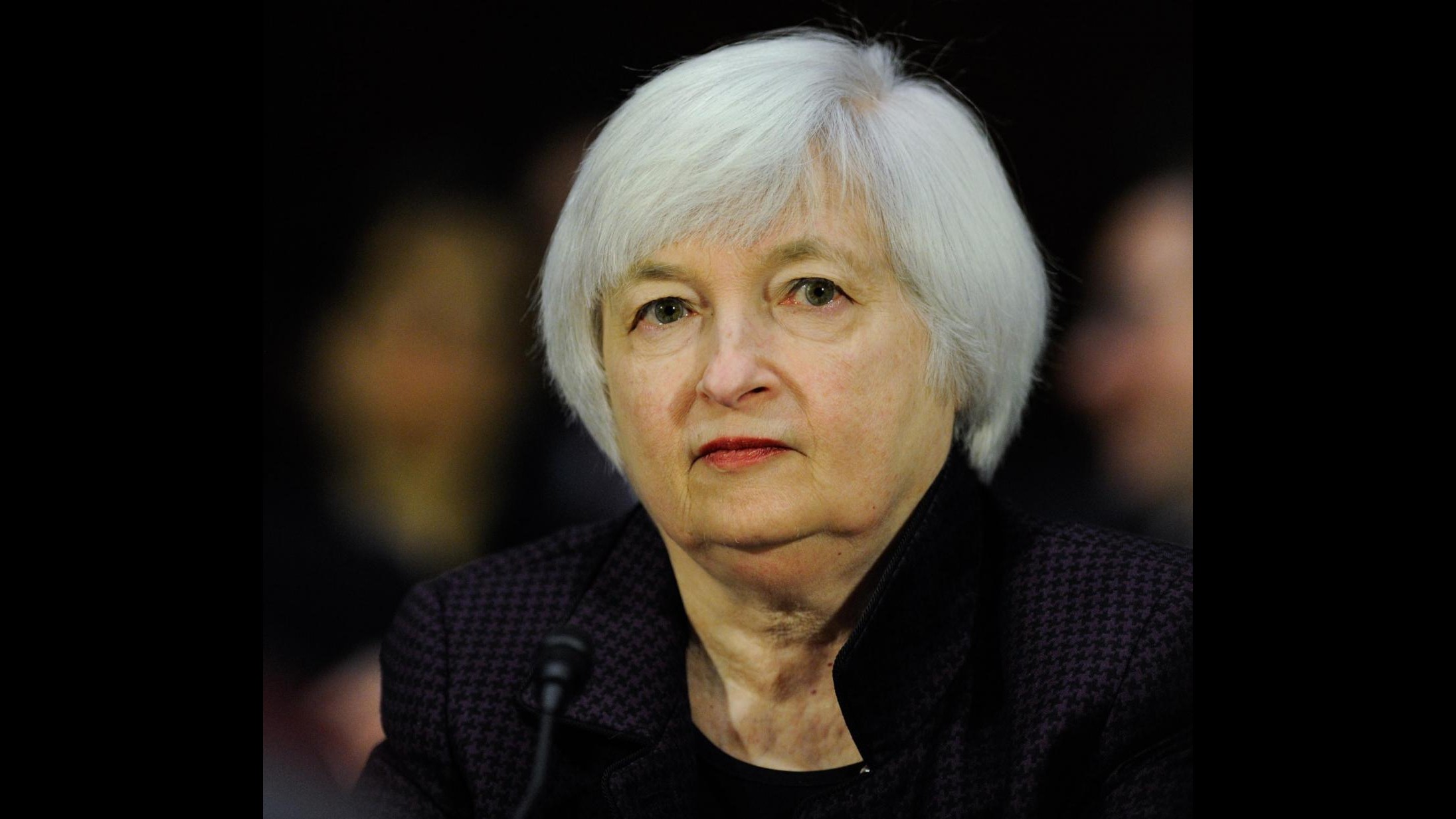 Fed apre a un rialzo tassi a giugno, ma taglia stime Pil Usa