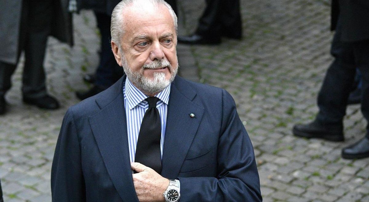 De Laurentiis: Molto soddisfatto di Sarri. Difesa da rinforzare