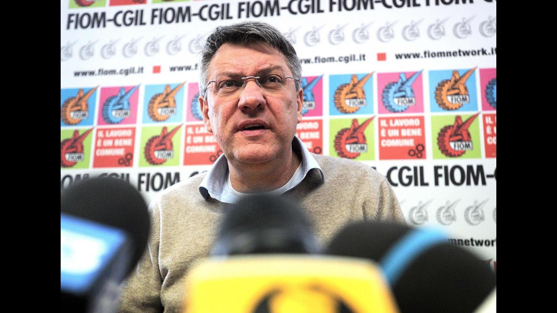 Landini: Lavoro svalutato. Pronti a referendum abrogativo su Jobs act