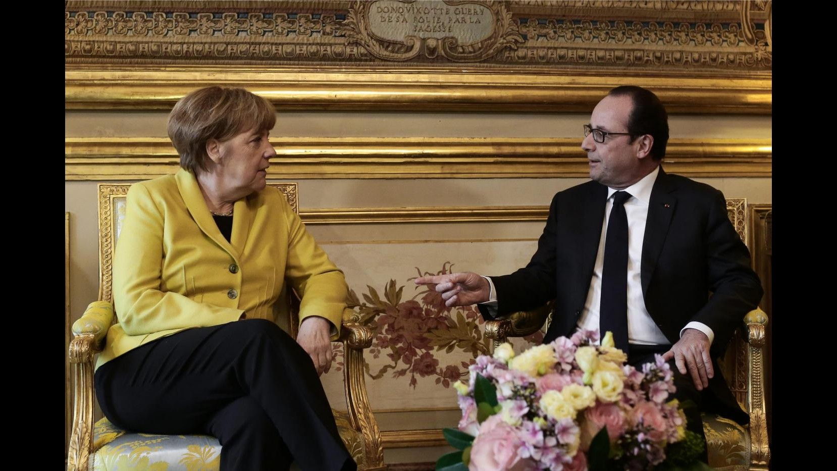 Filorussi a Merkel e Hollande: Ucraina rispetti accordo Minsk