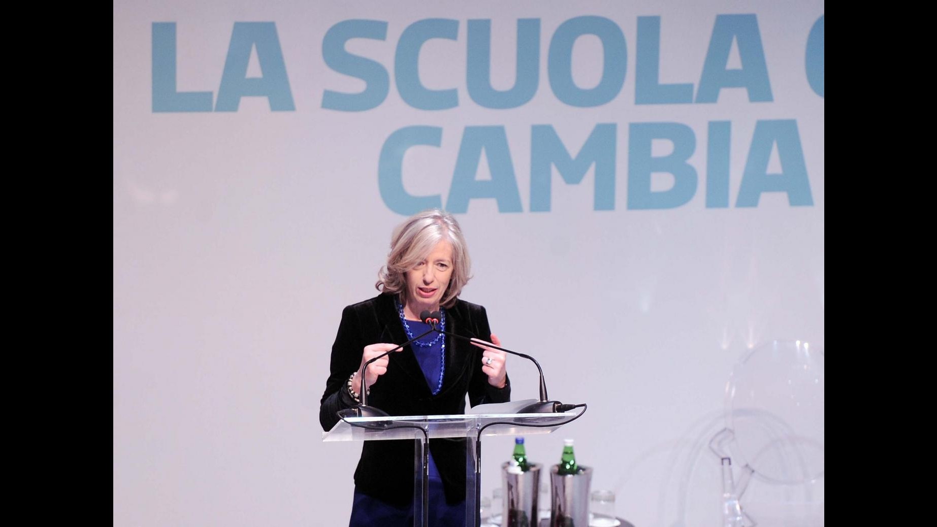 Scuola, Giannini: Giornata storica, cambia modello Istruzione