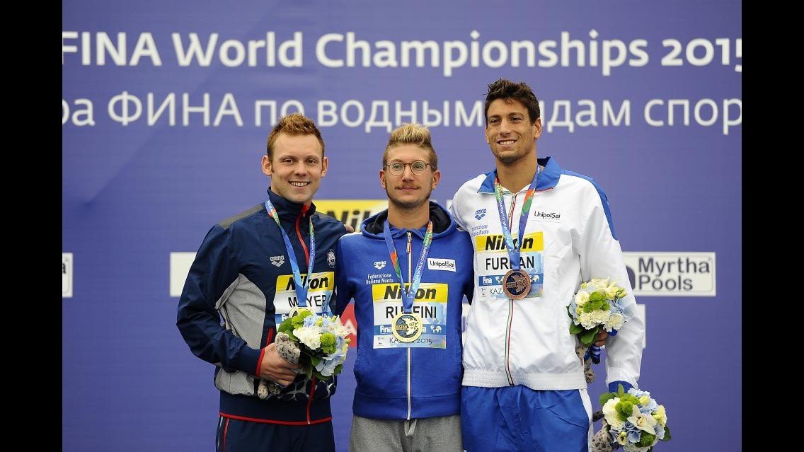 Nuoto, oro mondiale a Ruffini e bronzo a Furlan nella 25km