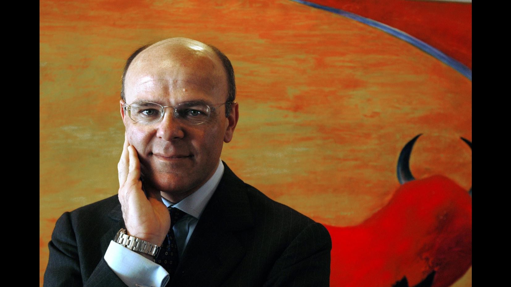 Generali, utile 2014 giù per oneri straordinari, ma sale dividendo