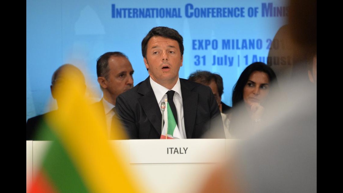 Renzi: Cultura per reagire al terrorismo. Expo è la nostra vetrina