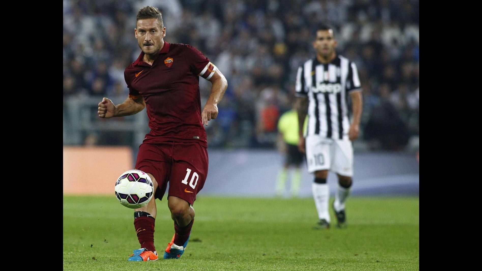 Europa League, Roma: si ferma Totti, capitano assente nel derby contro la Fiorentina