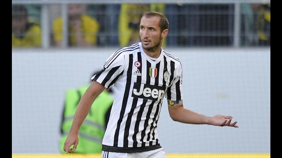 Juventus: stop di 20 giorni per Chiellini, salta la Supercoppa