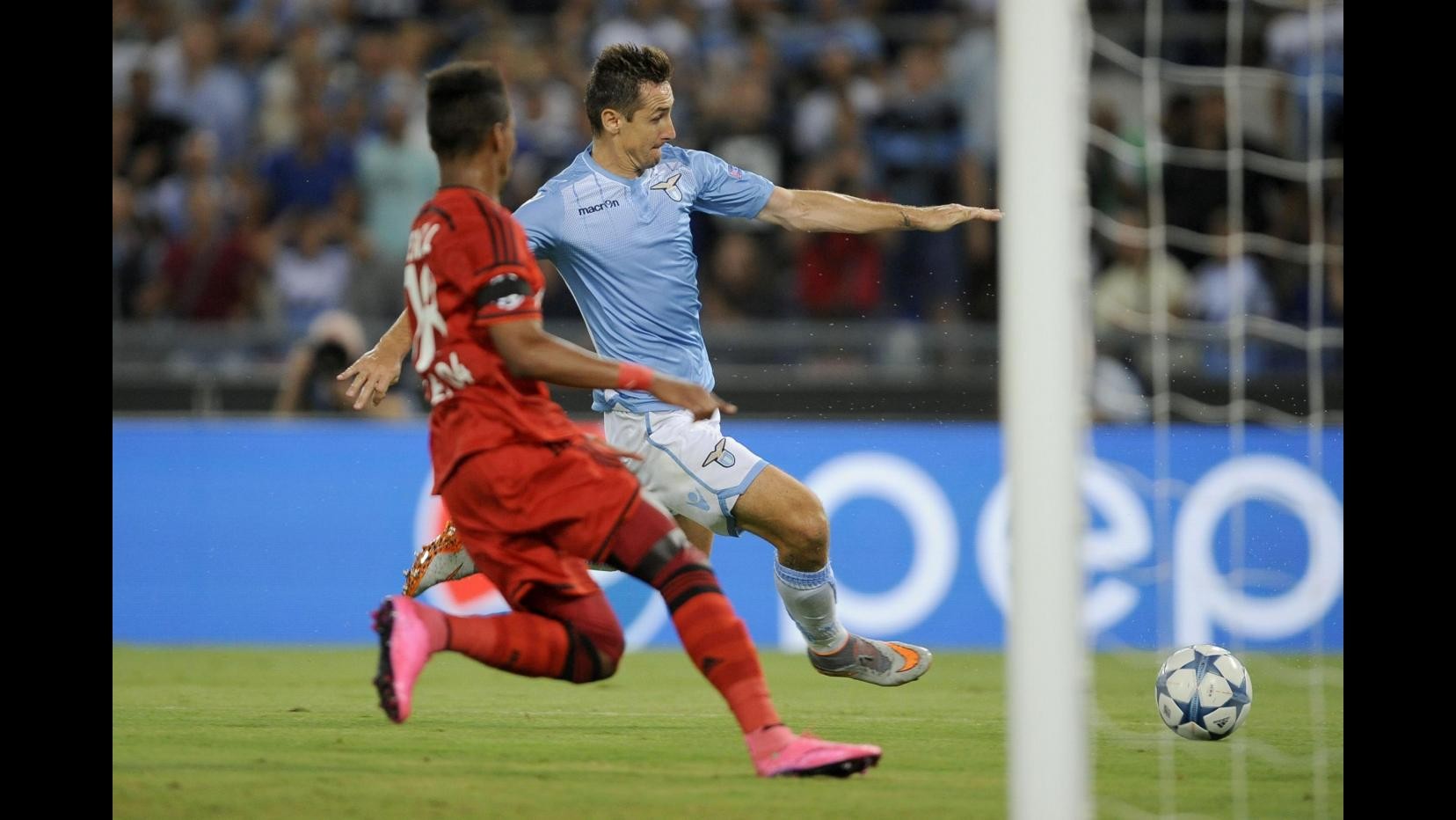 Champions League: Lazio-Bayer Leverkusen 1-0 il finale