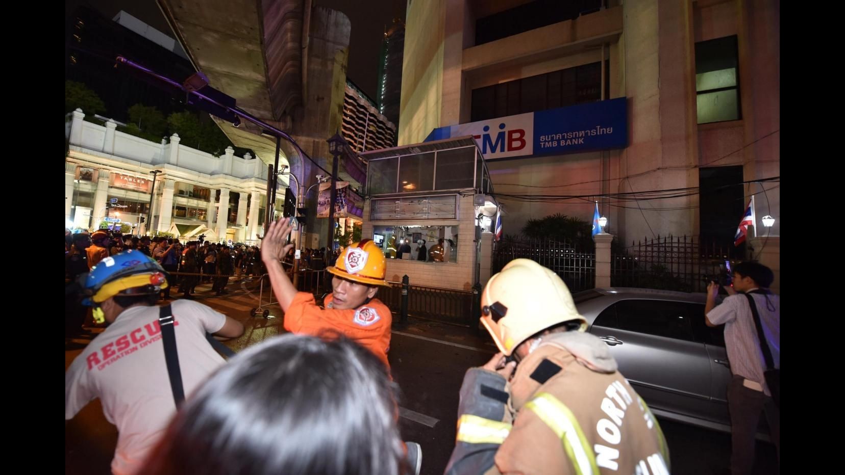 Thailandia, Usa: A Bangkok deplorevole atto di violenza