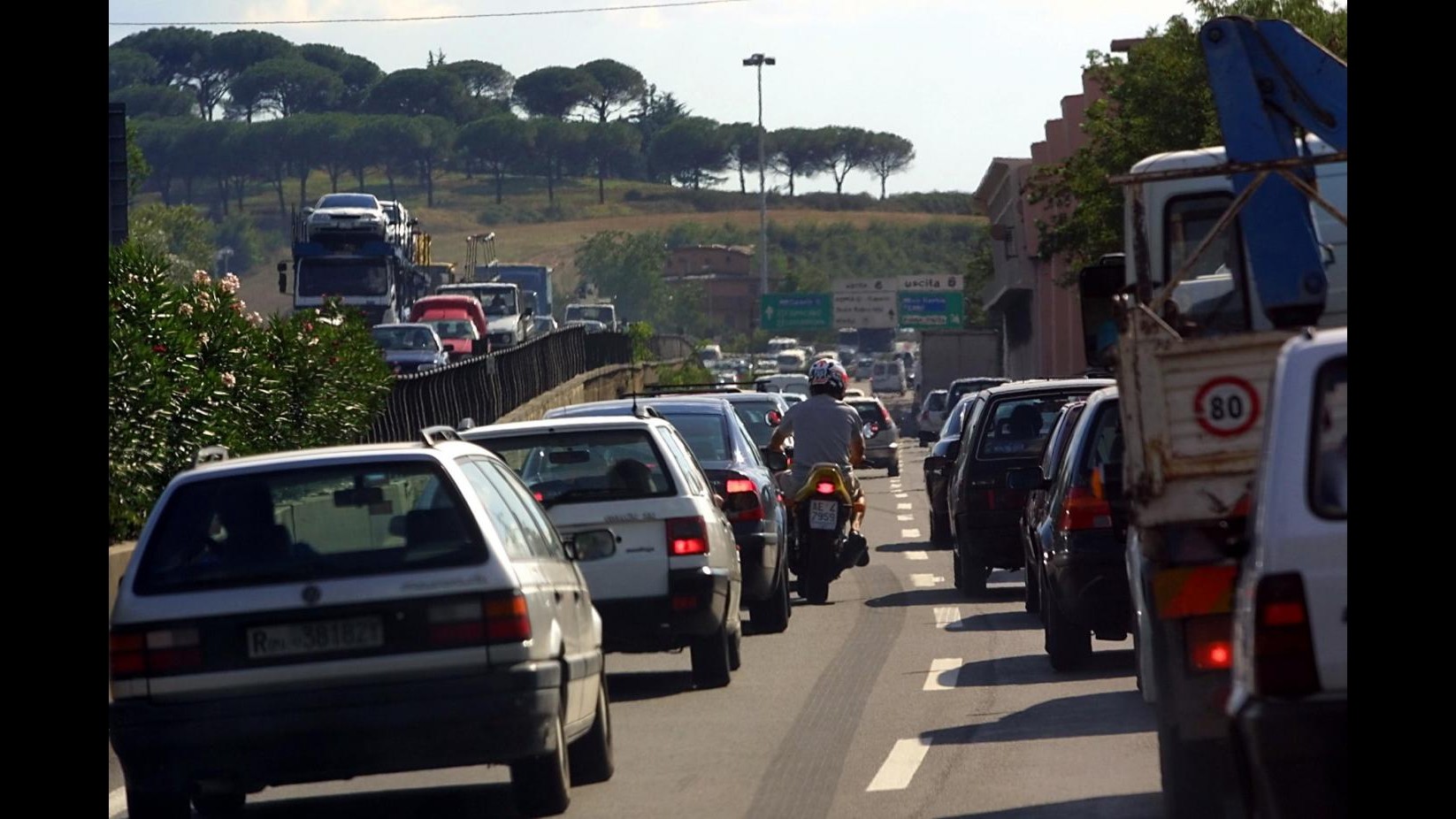 Auto, per italiani sicurezza e affidabilità decisive in acquisto