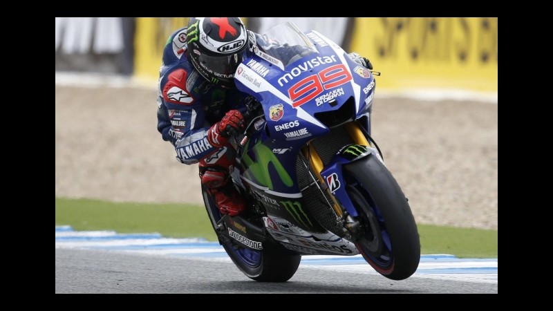 MotoGp, Jorge Lorenzo trionfa a Brno, Valentino Rossi terzo