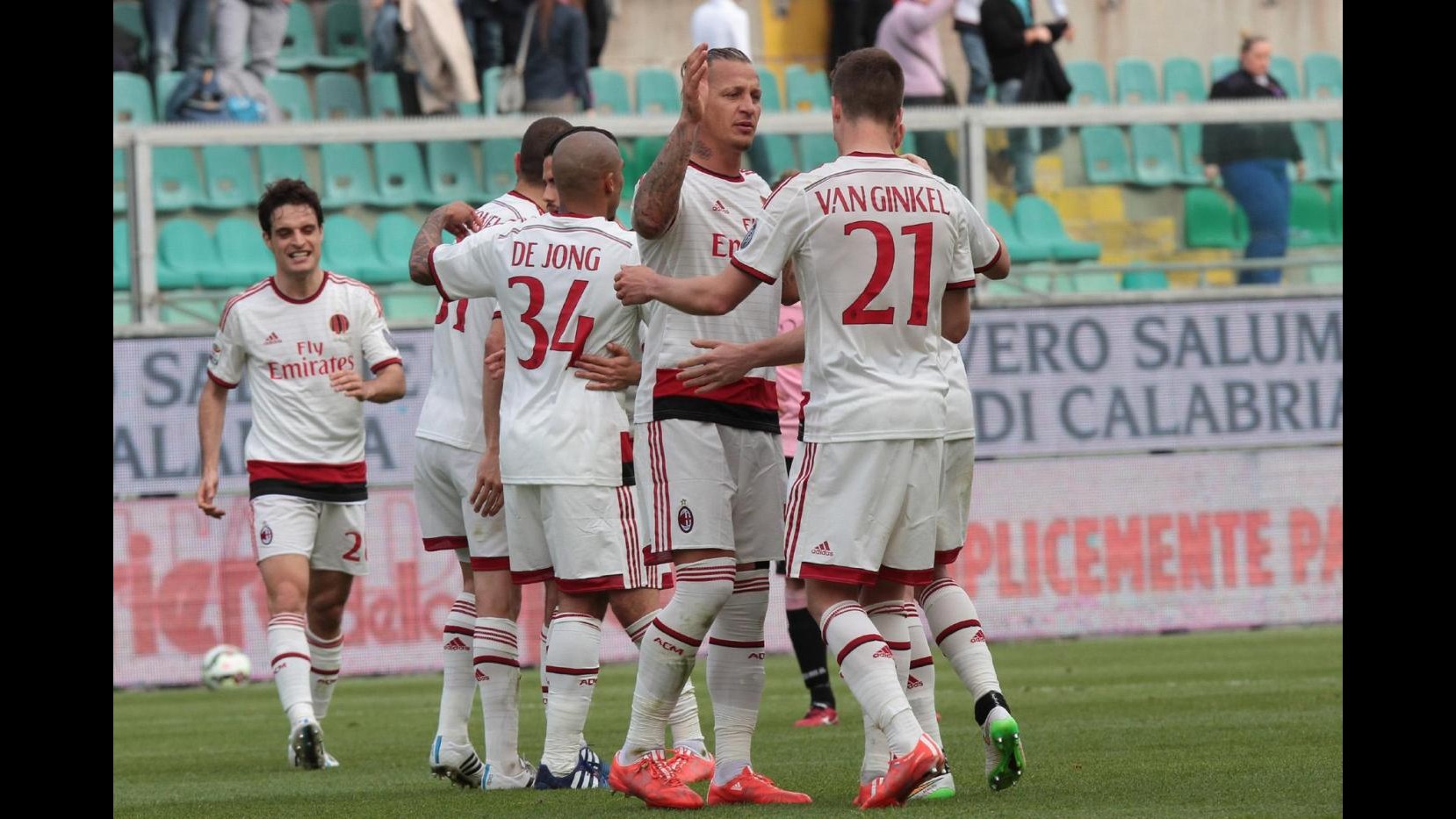 Serie A: Cerci-Menez, Milan espugna Palermo ed Inzaghi rivede la luce