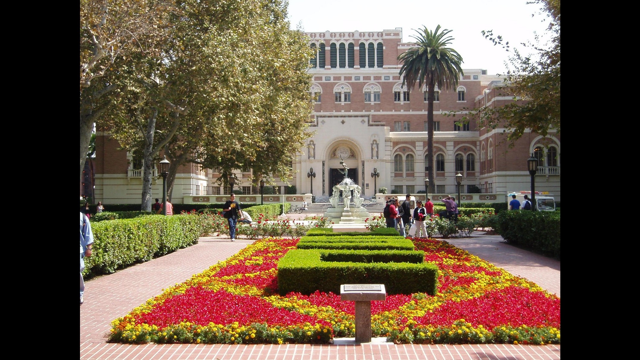 Mondo Insieme:’Campus Usa’ aiuta a scegliere università