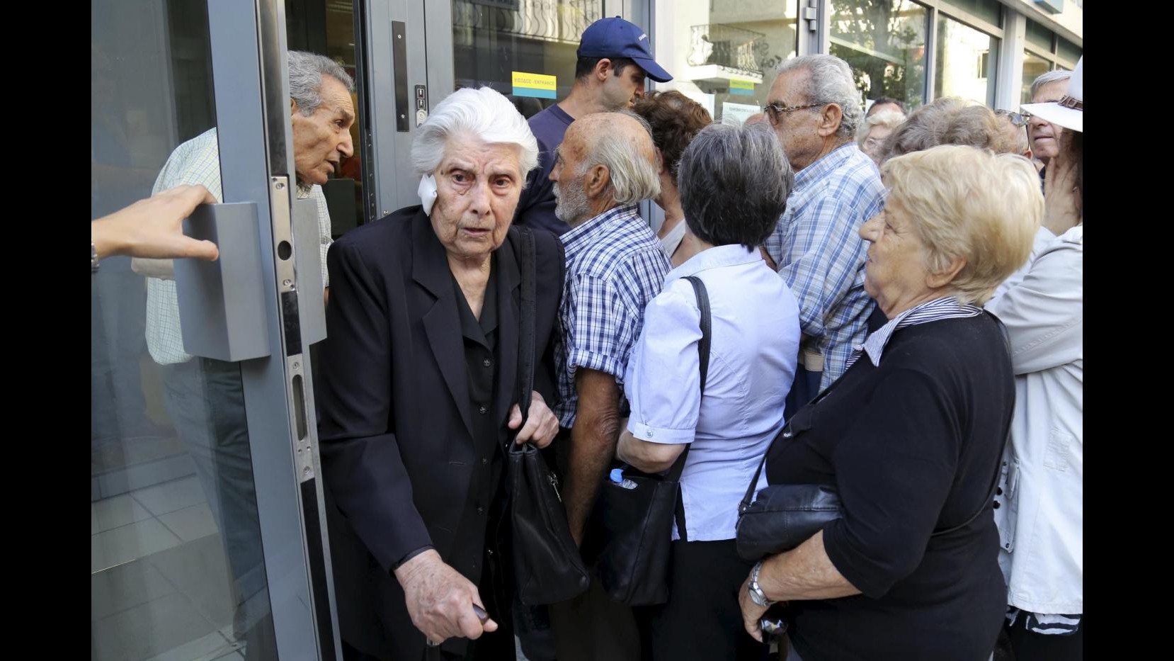 Grecia, Bce-Ue elogiano Atene per collaborazione nei negoziati