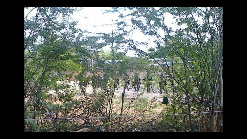 Kenya, attacco al-Shabab a università: 147 morti, taglia su comandante