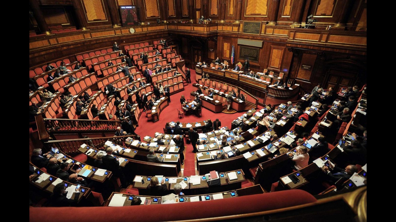 Corruzione, Senato approva disegno di legge: 165 sì. Orlando: Abbiamo rischiato e vinto