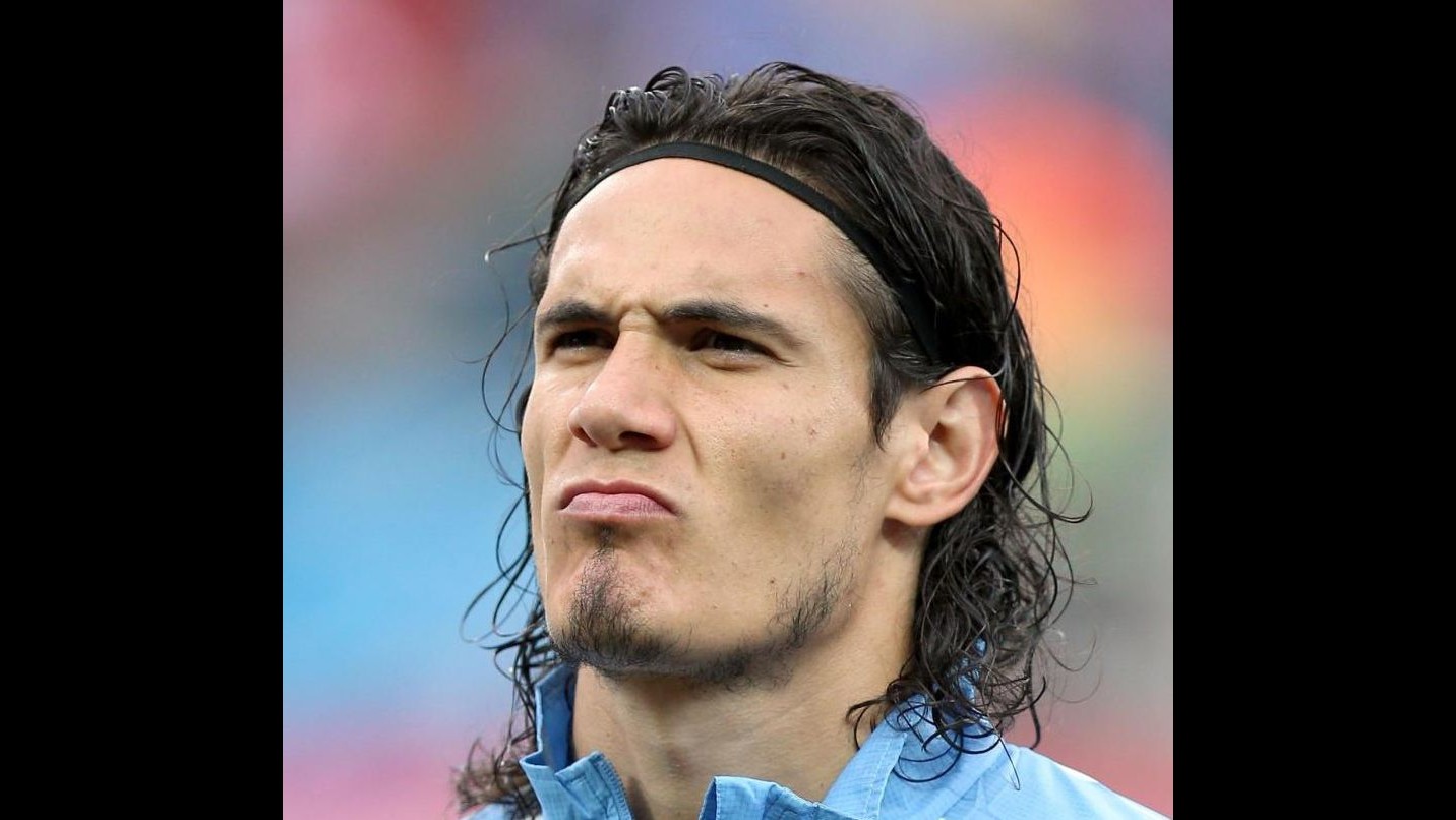 Stampa inglese: Arsenal punta Cavani, difficoltà per Benzema