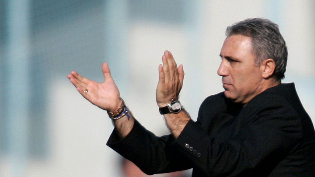 Stoichkov attacca Van Gaal: Mediocre, distrugge i giocatori