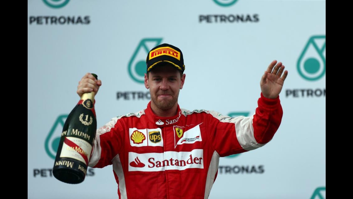 F1, la Ferrari è tornata: capolavoro Vettel in Malesia. Hamilton 2° davanti a Rosberg