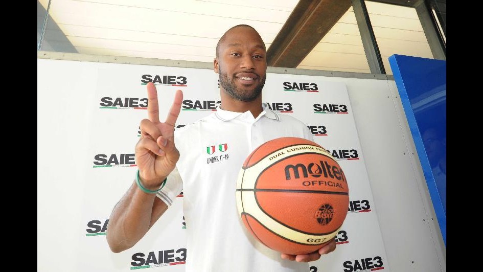 Basket, Cantù ingaggia l’esterno statunitense Hasbrouck