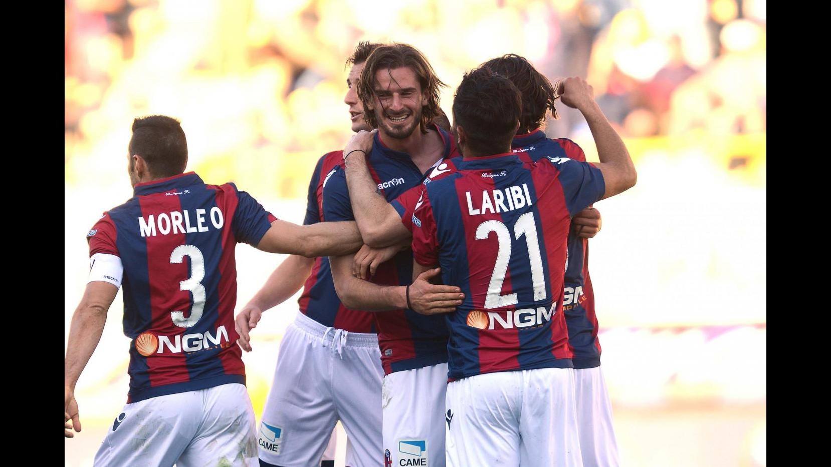 Serie B, Bologna batte Livorno. Carpi espugna Vicenza, pari Spezia-Pescara