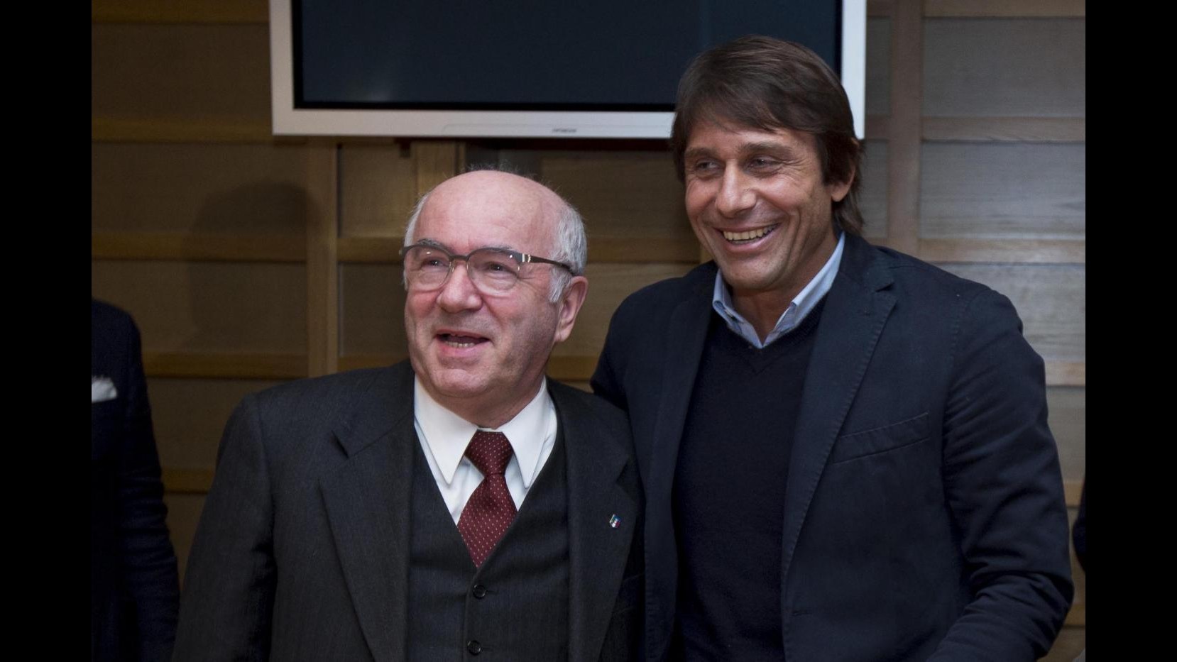 Nazionale, ira Conte dopo caso Marchisio: ct lascia intervista. Tavecchio: Si sente vilipeso