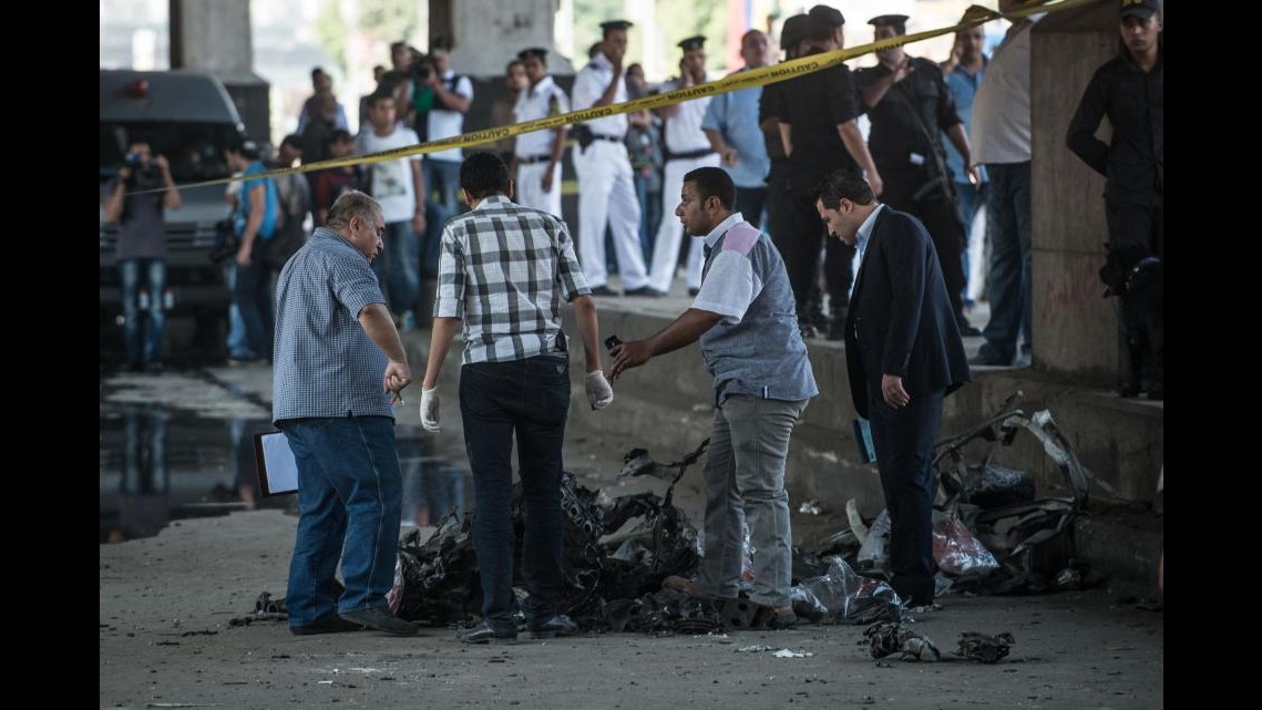 Egitto, bomba esplode vicino al tribunale al Cairo: feriti 3 poliziotti