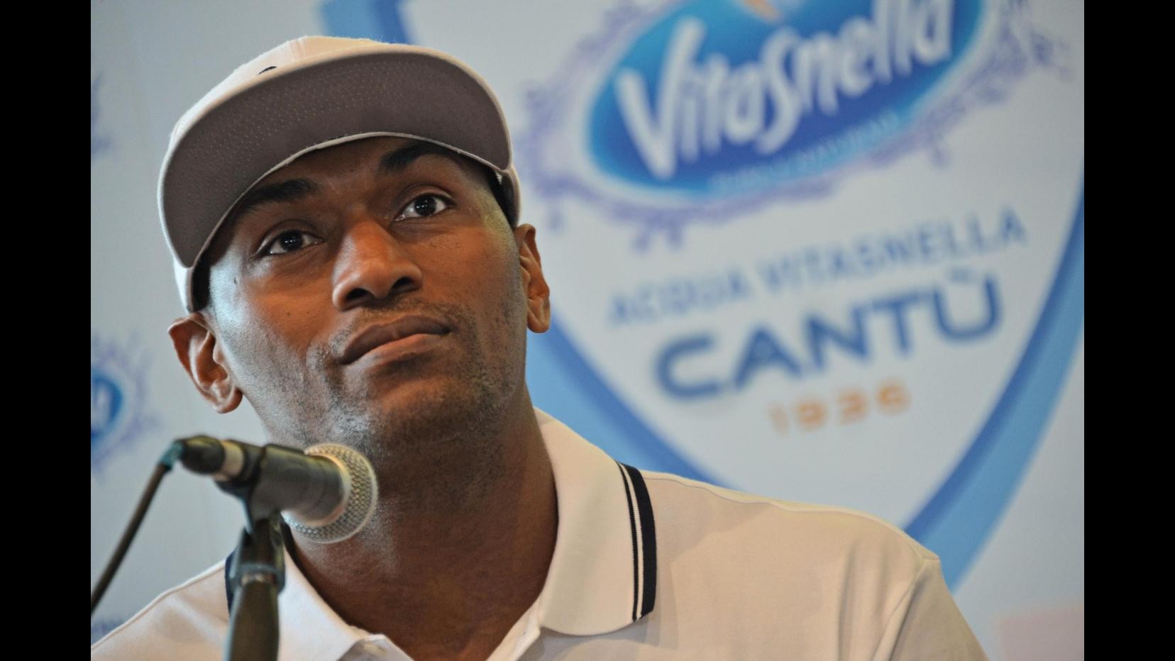 Basket, Cantù presenta Metta World Peace: Felice di essere qui