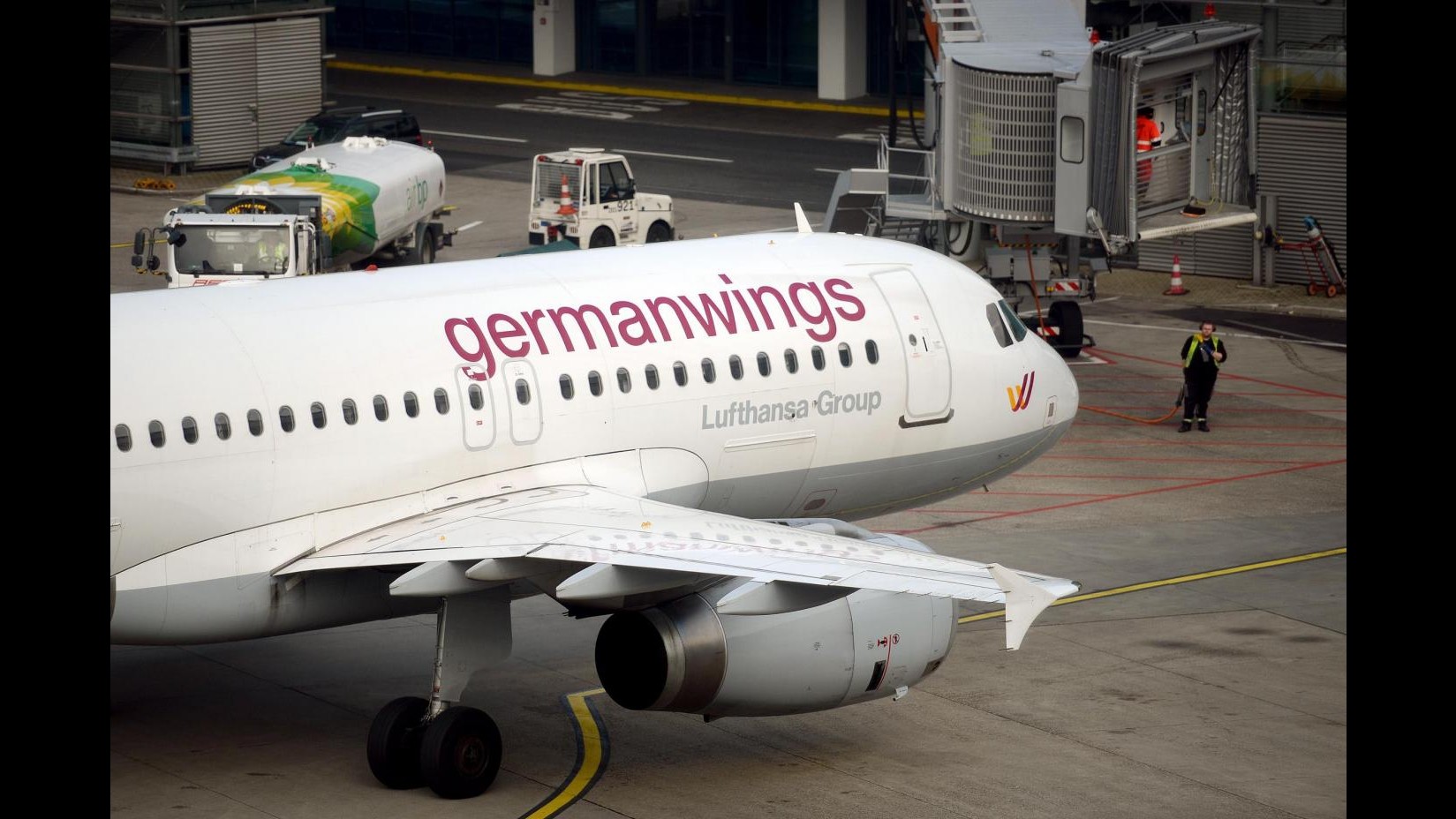 Schianto Airbus, chi era il copilota Andreas Lubitz: dagli alianti ai voli di linea