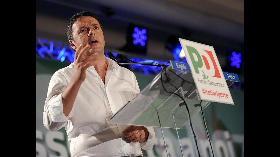 Italicum, Renzi al Pd: Non chiedo solo lealtà ma rispetto, in ballo dignità partito